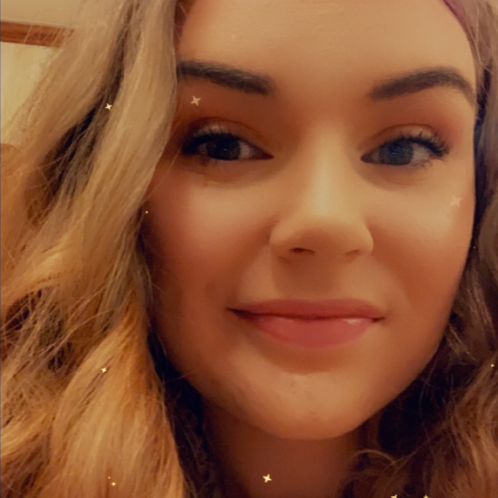 Meet your Posher, Grace